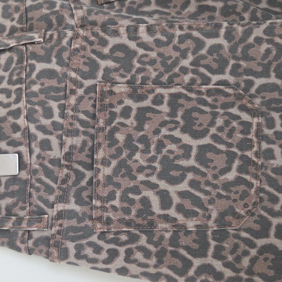 Leopard Print Wide Leg Denim Jeans Size 12 NWOT - Picture 10 of 14